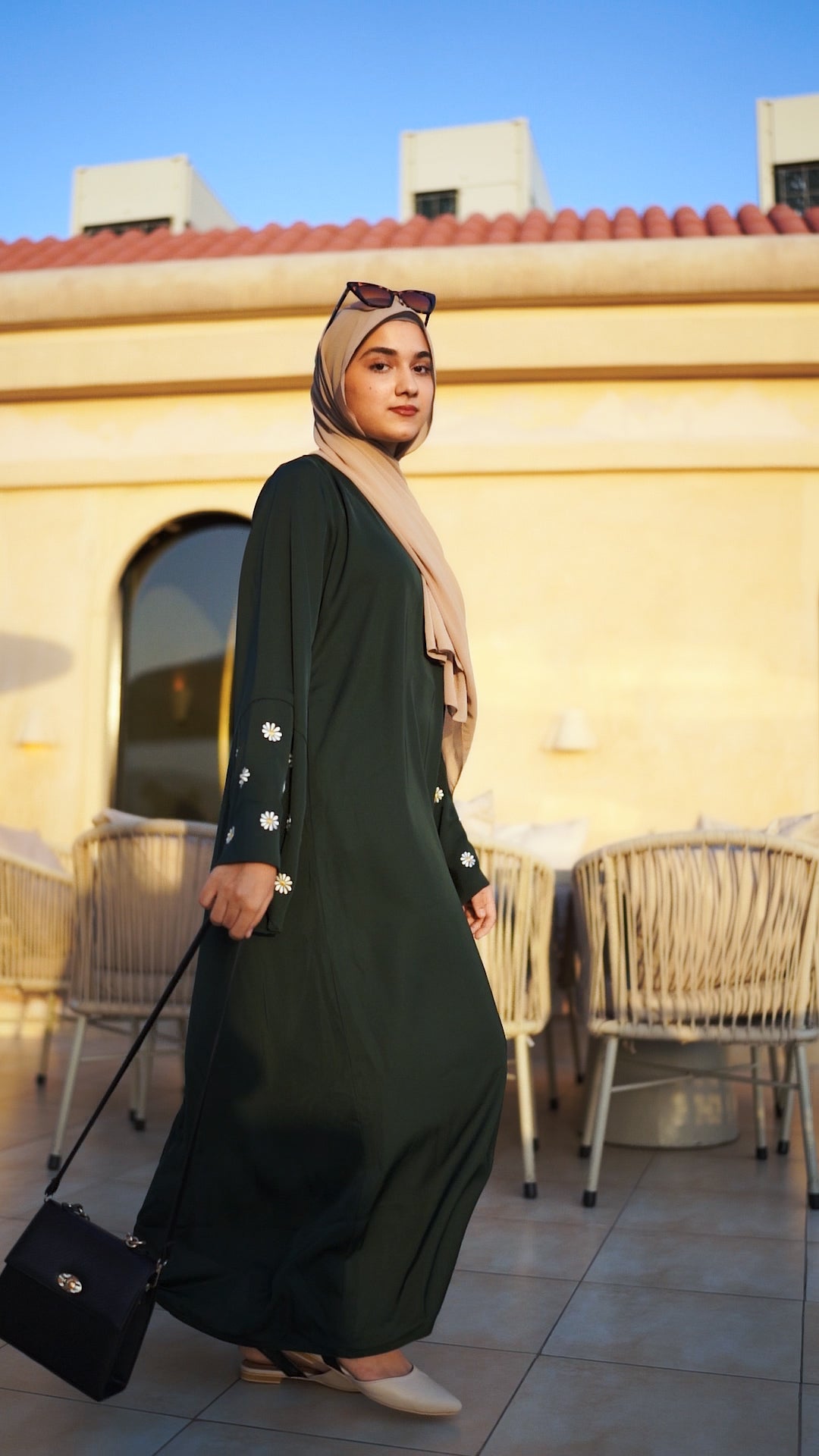 Embellished Sleeves Abaya - GREEN