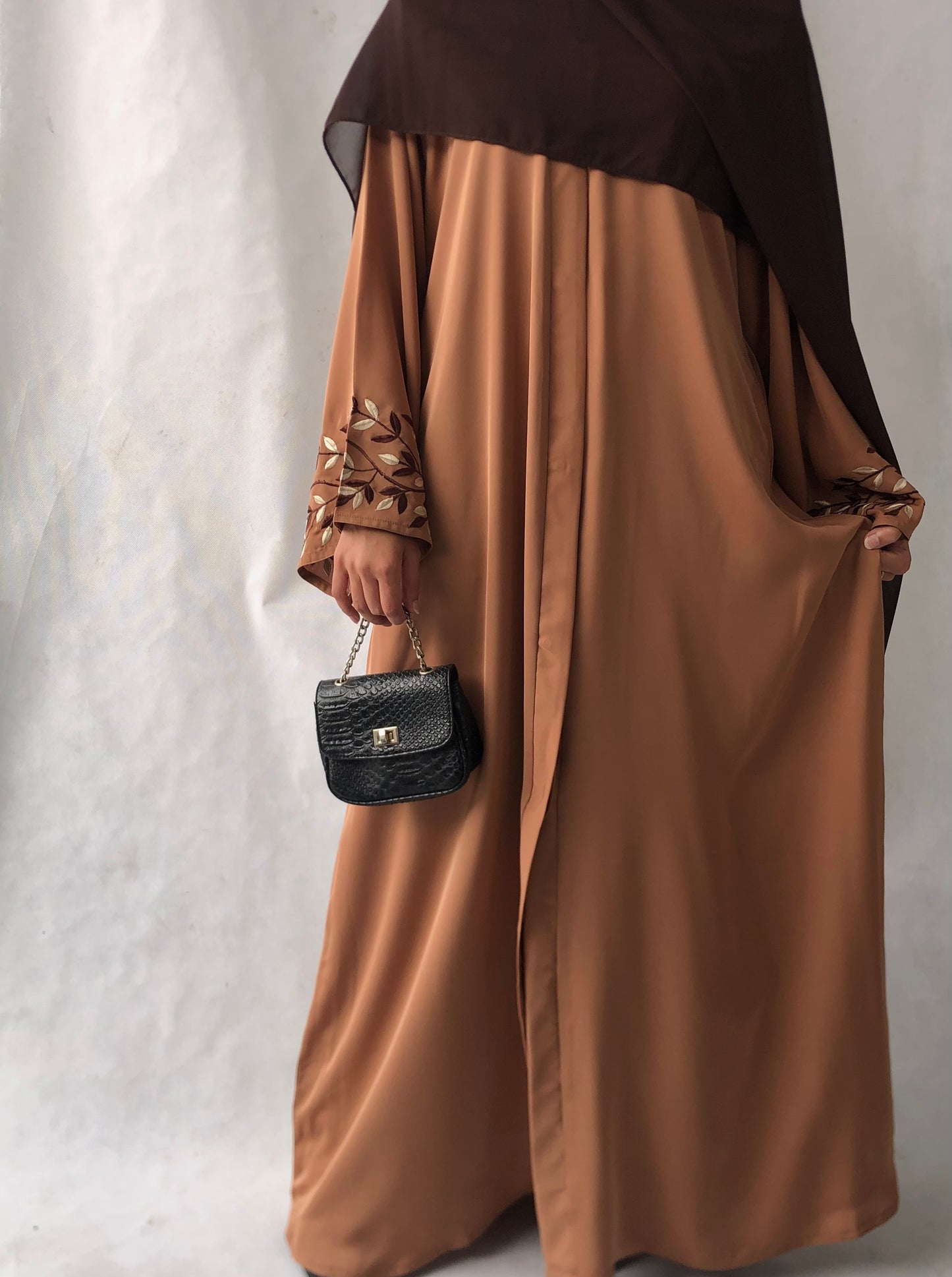 Embroidery Abaya : Duniya