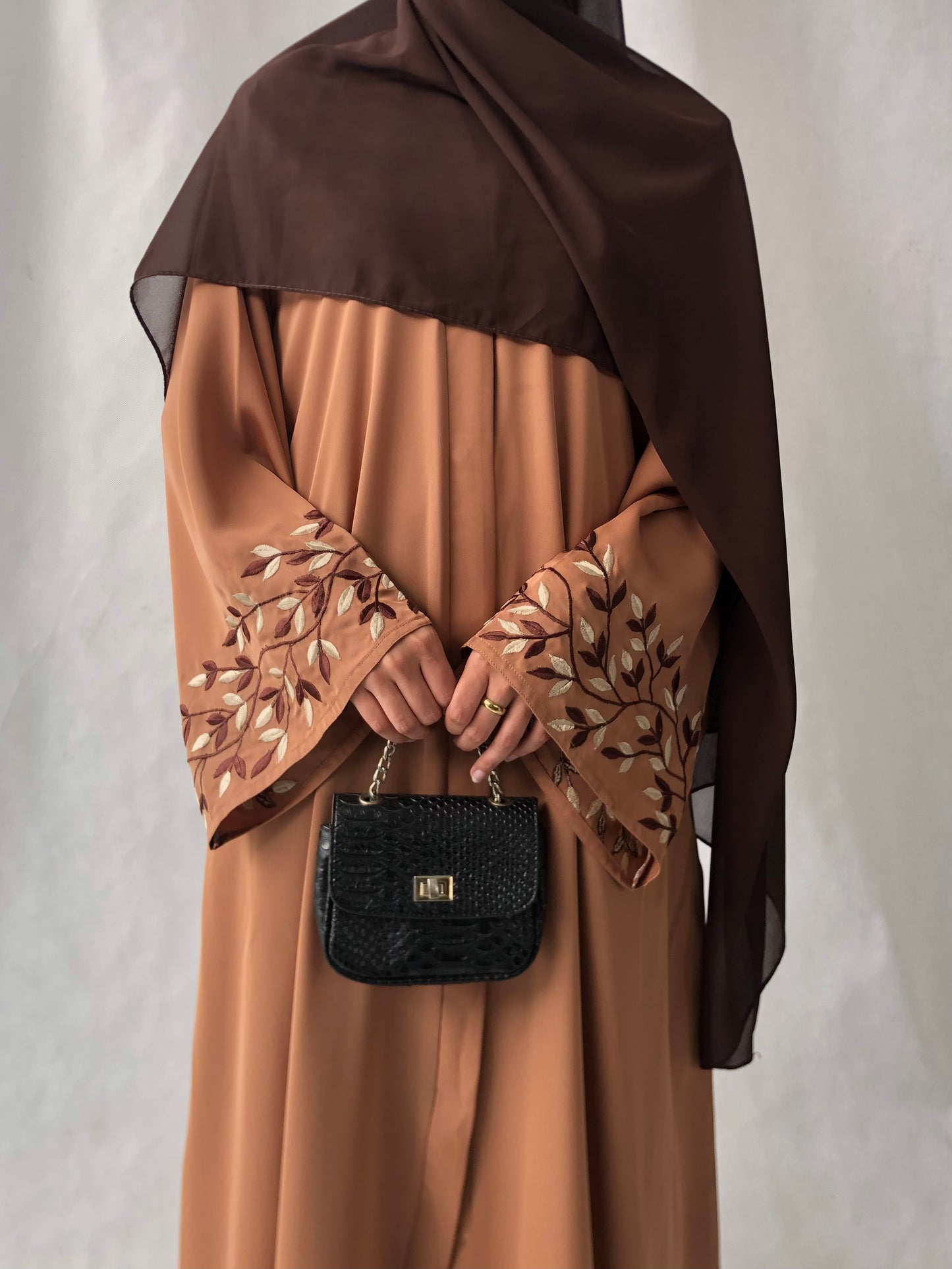 Embroidery Abaya : Duniya