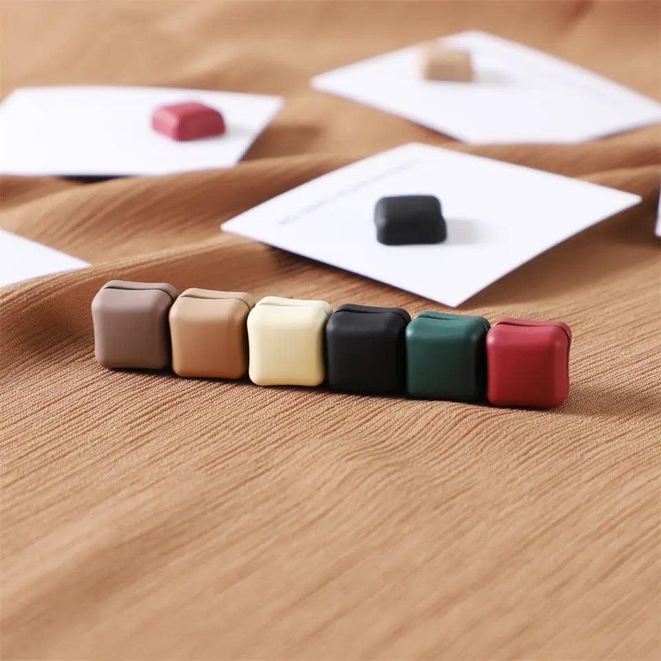 Matte Hijab Magnets - Square - HATUN 